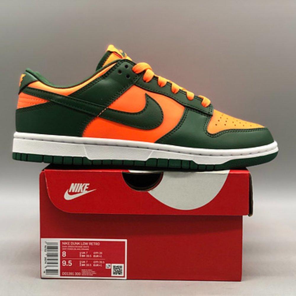 Nike Dunk Low Retro x Miami Hurricanes Sneakers